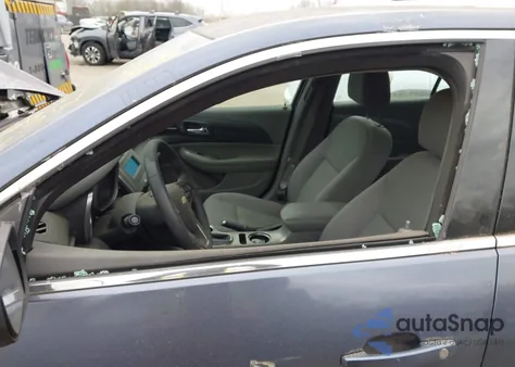 2015 Chevrolet Malibu Ls from USA, damaged, VIN 1G11B5SL1FF219583